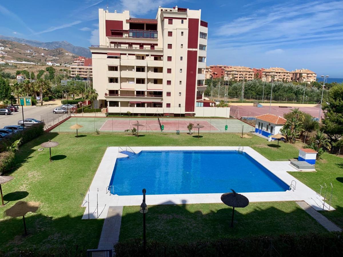 Beach Apartment El Faro Torrox Exterior photo